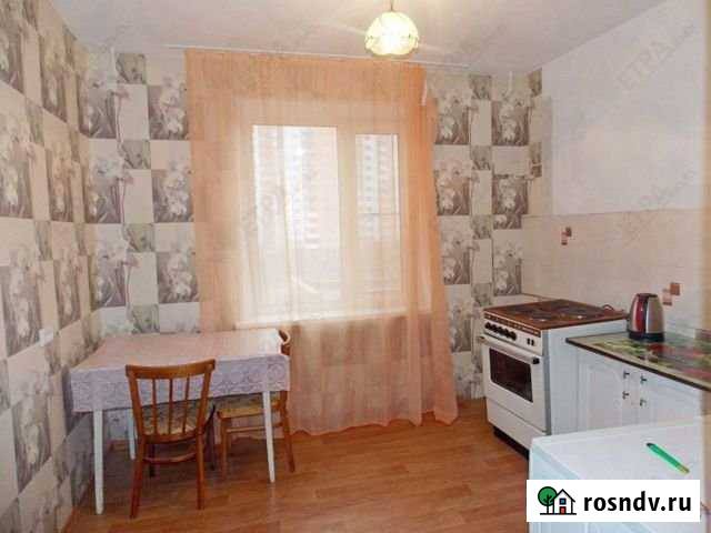 1-комнатная квартира, 32 м², 3/9 эт. в аренду на длительный срок в Челябинске Челябинск - изображение 1