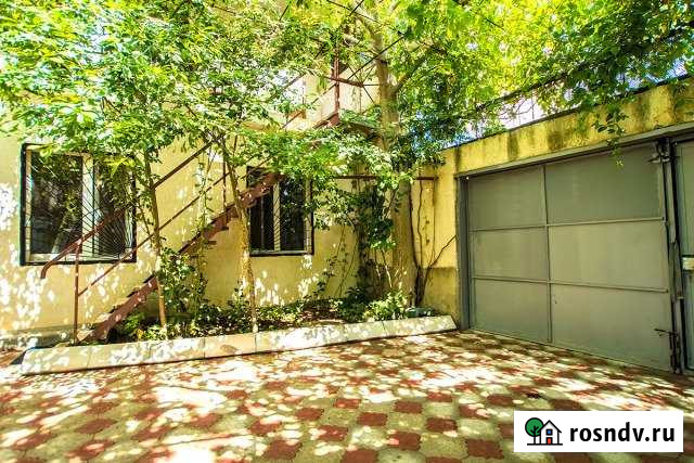 Дом 80 м² на участке 4 сот. в аренду посуточно в Севастополе Севастополь - изображение 1