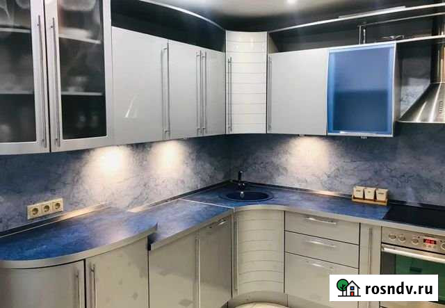 2-комнатная квартира, 100 м², 8/17 эт. в аренду на длительный срок в Москве Москва - изображение 1