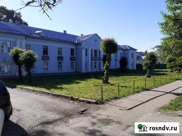 Комната 12 м² в > 9-ком. кв., 2/2 эт. в аренду на длительный срок в Кирове Киров - изображение 1