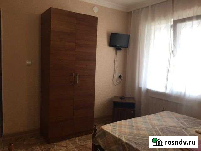 Комната 15 м² в 1-ком. кв., 3/3 эт. в аренду посуточно в Геленджике Геленджик - изображение 1