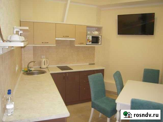 3-комнатная квартира, 85 м², 6/8 эт. в аренду посуточно в Ялте Ялта - изображение 1