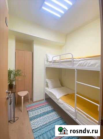 Комната 8 м² в 3-ком. кв., 3/5 эт. в аренду на длительный срок в Москве Москва - изображение 1