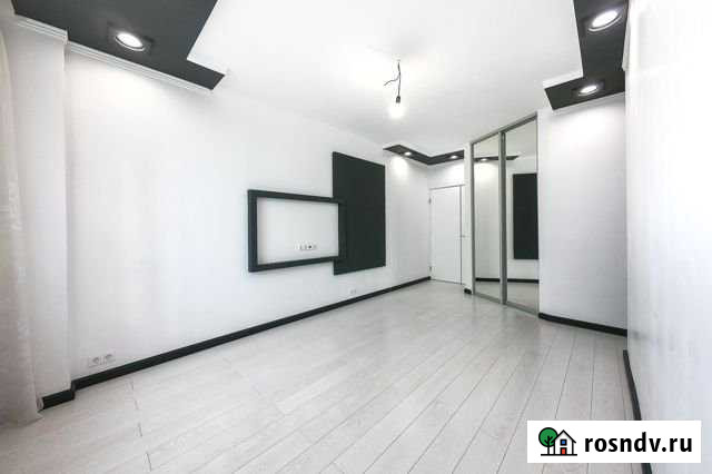 3-комнатная квартира, 129.3 м², 2/14 эт. на продажу в Екатеринбурге Екатеринбург - изображение 1