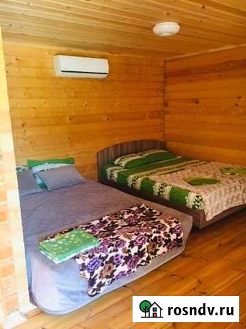 Комната 20 м² в 1-ком. кв., 1/2 эт. в аренду посуточно в Супсехе Супсех - изображение 1