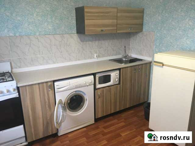 2-комнатная квартира, 56 м², 3/9 эт. в аренду посуточно в Волжском Волгоградской области Волжский - изображение 1