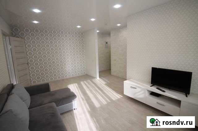 2-комнатная квартира, 45 м², 5/5 эт. в аренду на длительный срок в Омске Омск - изображение 1