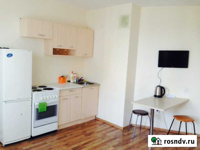 Квартира-студия, 30 м², 9/19 эт. в аренду посуточно в Челябинске Челябинск - изображение 1