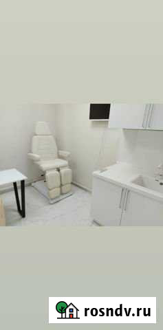 Сдам в аренду кабинет в салоне красоты Геленджик - изображение 1