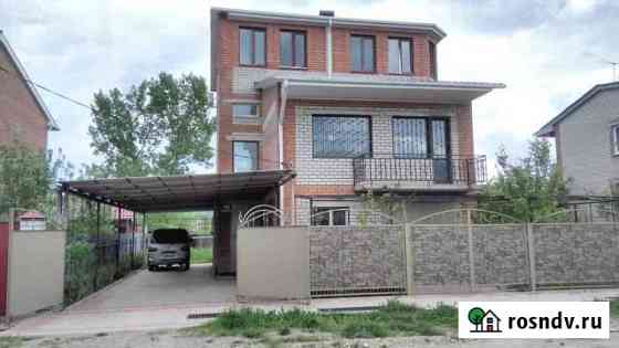 Дом 300 м² на участке 6 сот. на продажу в Апшеронске Апшеронск