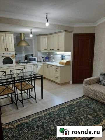 3-комнатная квартира, 60 м², 5/5 эт. в аренду на длительный срок в Волгограде Волгоград - изображение 1