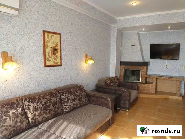 2-комнатная квартира, 45 м², 2/5 эт. в аренду посуточно в Алуште Алушта - изображение 1