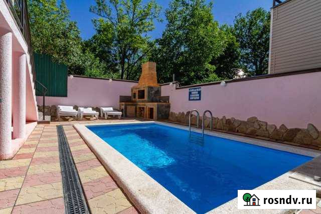 Комната 25 м² в > 9-ком. кв., 3/3 эт. в аренду посуточно в Геленджике Геленджик - изображение 1