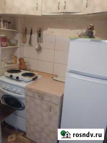 1-комнатная квартира, 18 м², 3/5 эт. в аренду на длительный срок в Энгельсе Энгельс - изображение 1