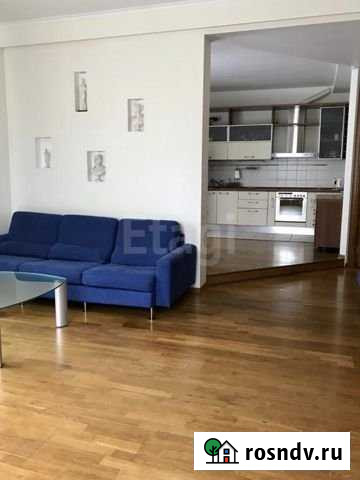 3-комнатная квартира, 130 м², 2/5 эт. в аренду на длительный срок в Новосибирске Новосибирск - изображение 1