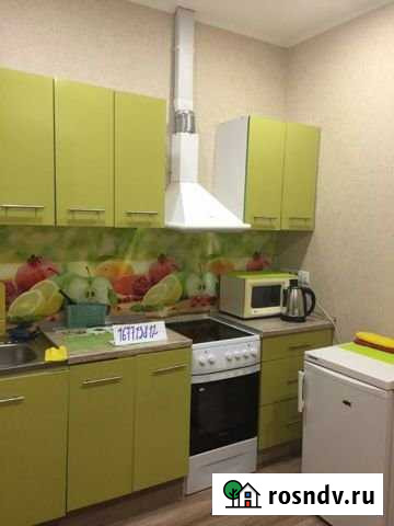 1-комнатная квартира, 35 м², 4/14 эт. в аренду посуточно в Москве Москва - изображение 1