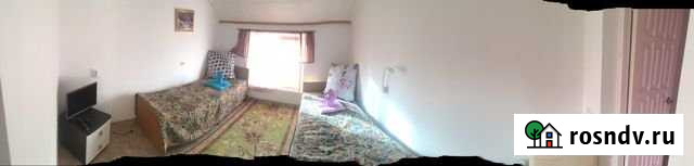 Комната 17 м² в 6-ком. кв., 3/3 эт. в аренду посуточно в Супсехе Супсех - изображение 1