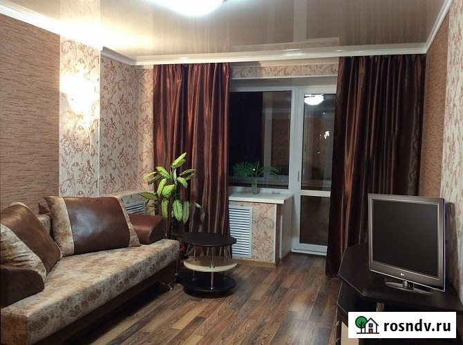 1-комнатная квартира, 48 м², 10/12 эт. в аренду посуточно в Череповце Череповец - изображение 1