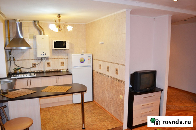 Комната 17 м² в 1-ком. кв., 1/4 эт. в аренду посуточно в Шахтах Шахты - изображение 3