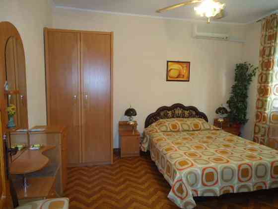 1-комнатная квартира, 36 м², 1/2 эт. в аренду посуточно в Ялте Ялта