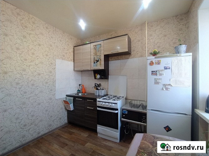 1-комнатная квартира, 40 м², 3/5 эт. в аренду посуточно в Урае Урай - изображение 2