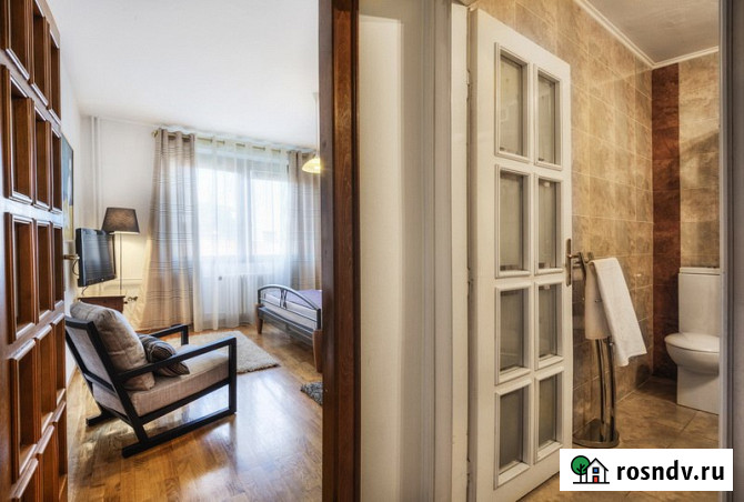 1-комнатная квартира, 45 м², 3/5 эт. в аренду посуточно в Мурманске Мурманск - изображение 5