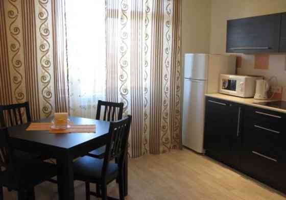 1-комнатная квартира, 38 м², 8/10 эт. в аренду посуточно в Екатеринбурге Екатеринбург