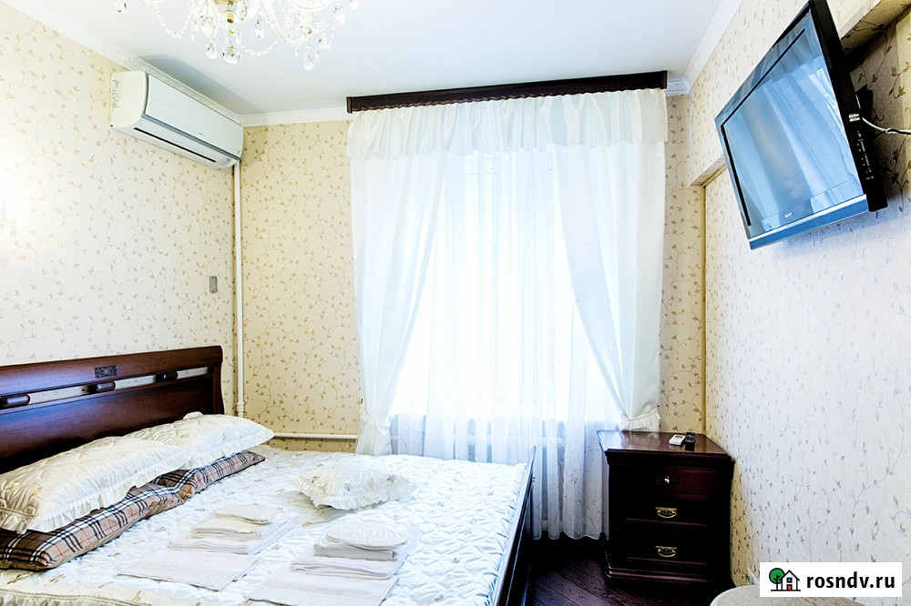 1-комнатная квартира, 37 м², 6/10 эт. в аренду посуточно в Екатеринбурге Екатеринбург - изображение 1