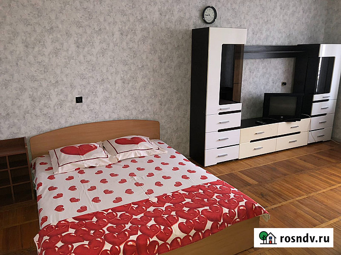 1-комнатная квартира, 36 м², 3/5 эт. в аренду посуточно в Кирове Киров - изображение 1