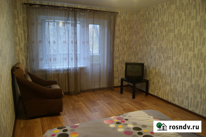 1-комнатная квартира, 30 м², 2/5 эт. в аренду посуточно в Череповце Череповец - изображение 1