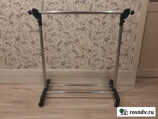 Вешалка для одежды напольная Мурманск - изображение 1