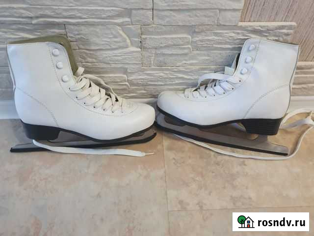 Коньки р-38 Благовещенск - изображение 1