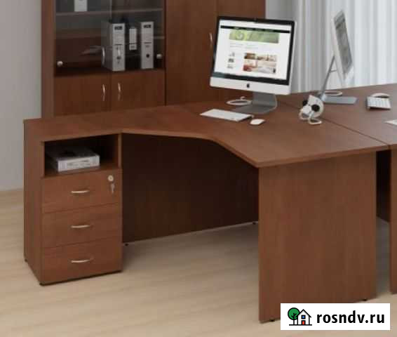 Продам офисный стол с тумбой Лесосибирск - изображение 1