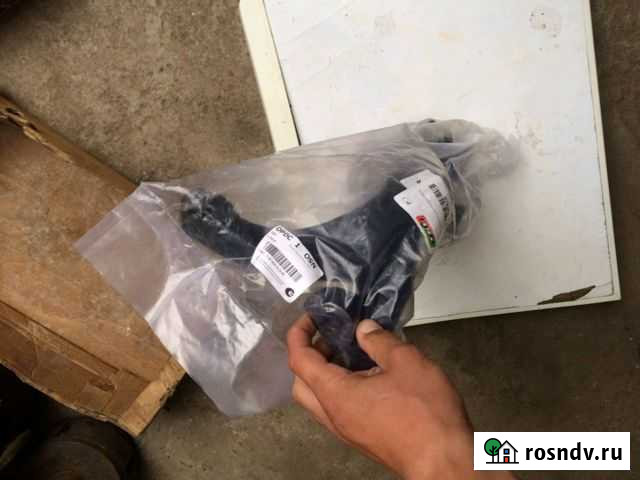 Поворотный кулак VolkswagenPassat B5 правый Суровикино - изображение 1