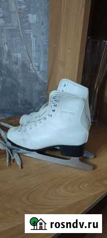 Коньки Кременки - изображение 1