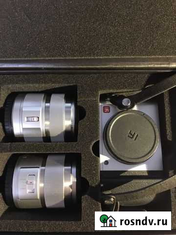 Беззеркальная цифровая камера YI-M1 с двумя объект Владимир - изображение 1