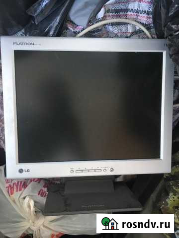 Жидкокристаллический монитор lg flatron l1511s Саратов - изображение 1