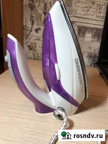 Дорожный утюг Redmond Курск - изображение 1