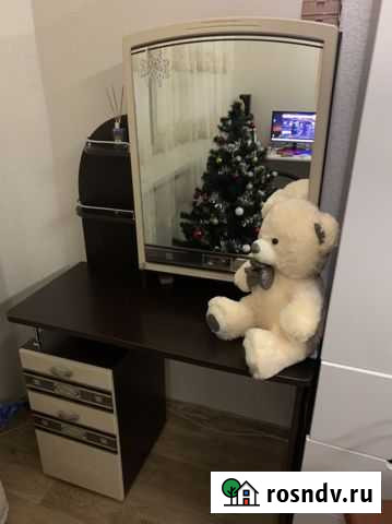 Туалетный столик с зеркалом Лангепас - изображение 1