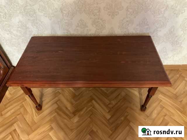 Стол (красное дерево) Великие Луки - изображение 1
