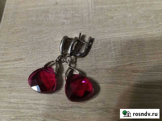 Серьги серебро с малиновым камнем Swarovski Щербинка - изображение 1