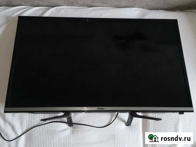 Телевизор smart tv бу все работает только треснула Новосемейкино - изображение 1