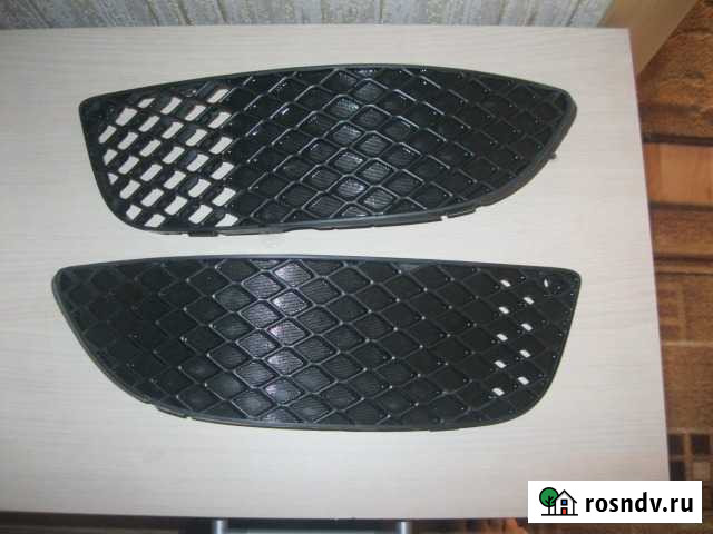 Решетки бампера правая и левая без птф Владикавказ - изображение 1