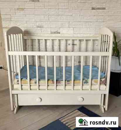 Детская кроватка с маятником и ящиком Краснодар