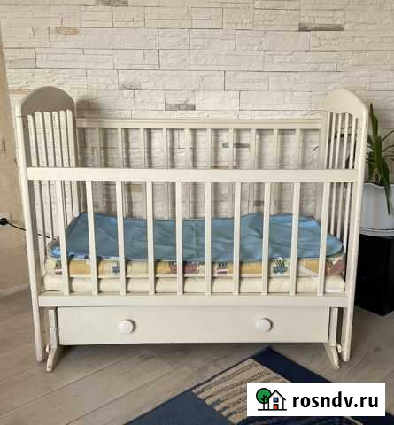 Детская кроватка с маятником и ящиком Краснодар - изображение 1