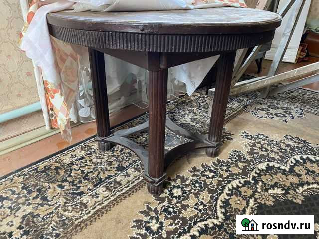 Круглый антикварный стол Северо-Восточные Сады - изображение 1