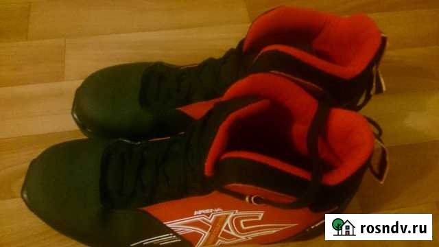 Ботинки лыжные арена Новороссийск - изображение 1