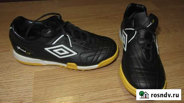 Бутсы Umbro 28 р-р Новосибирск - изображение 1