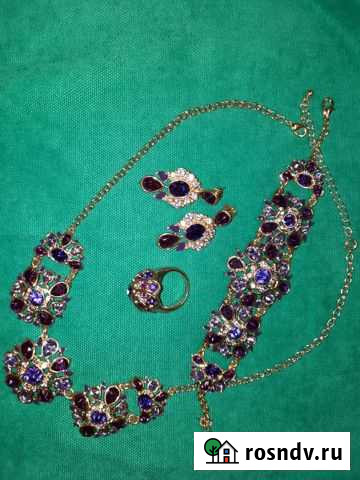 Бижутерия много наборы кольца браслеты бусы колье Пермь - изображение 1