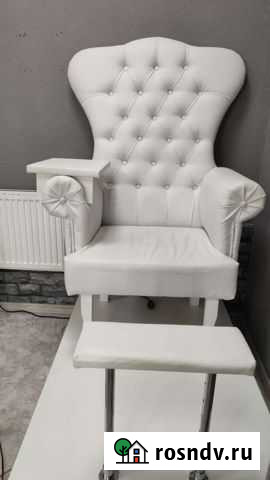 Педикюрное кресло трон Щёлково - изображение 1